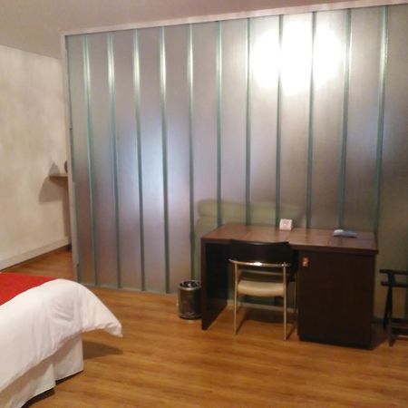 Global Hotel Centenario Luaran gambar