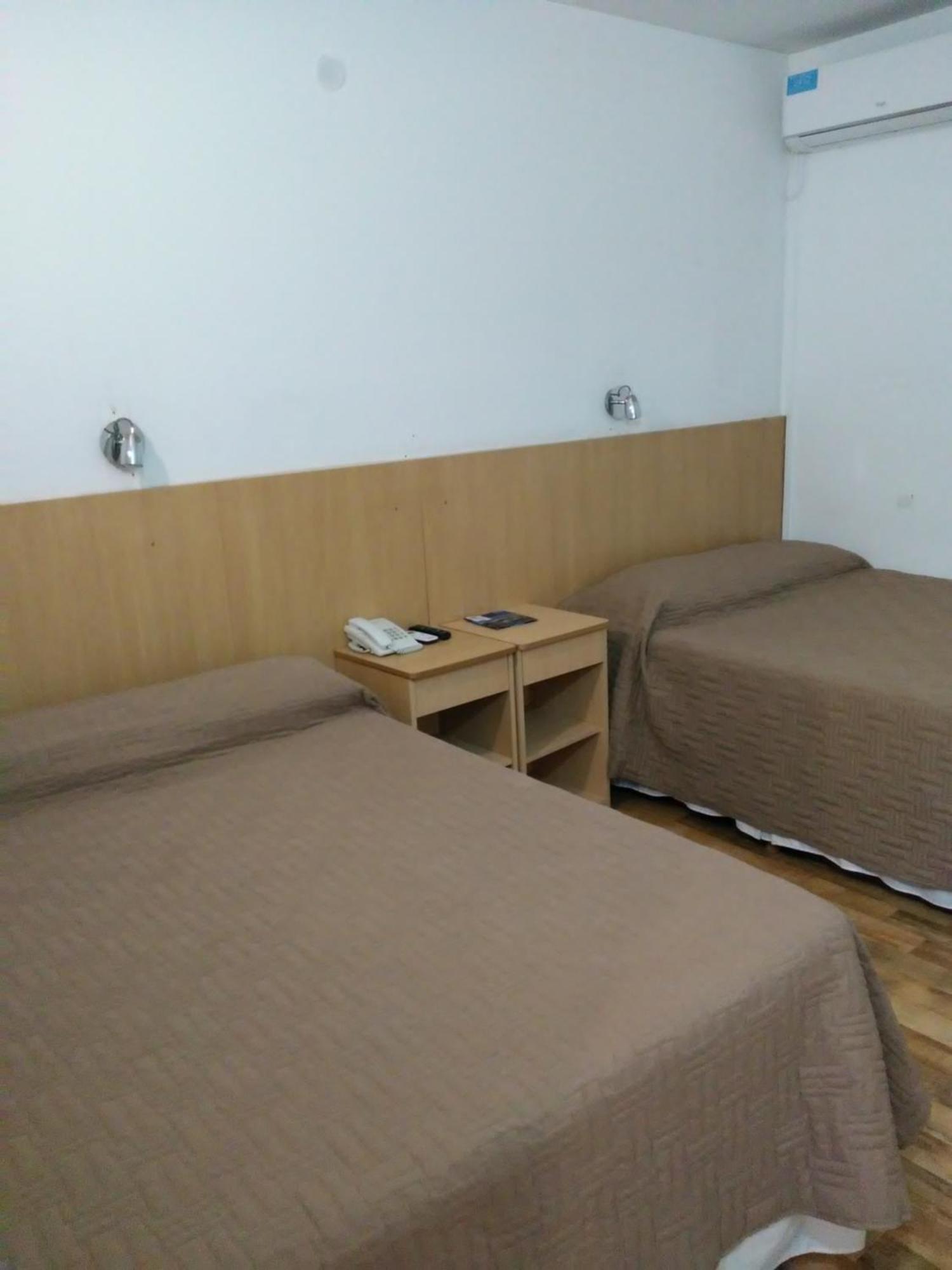 Global Hotel Centenario Luaran gambar