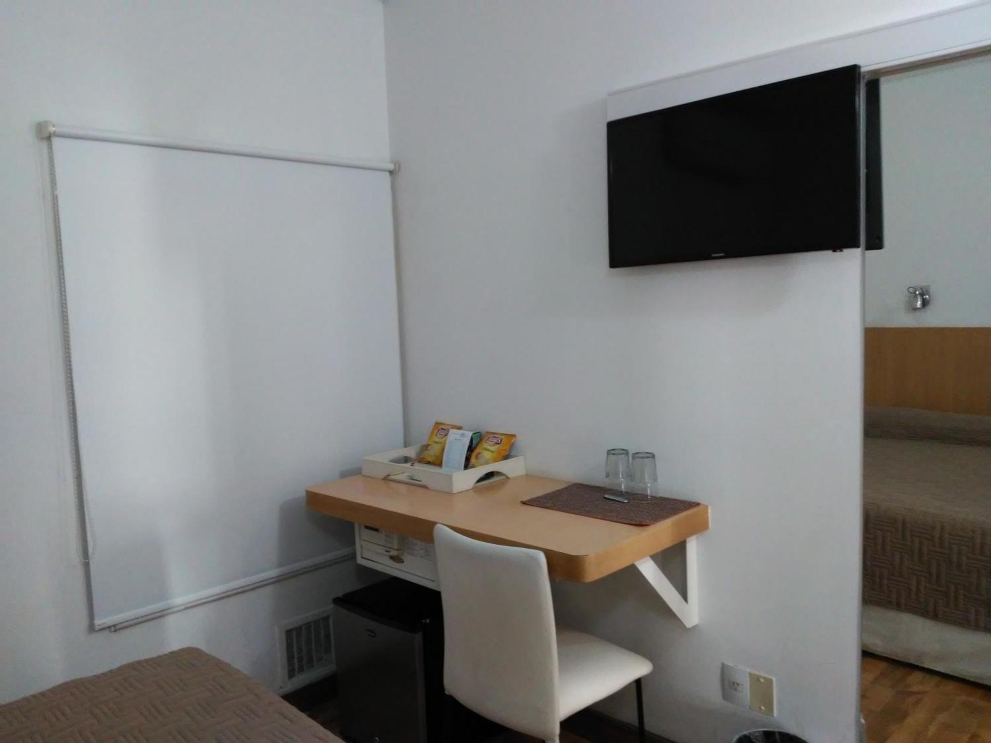 Global Hotel Centenario Luaran gambar