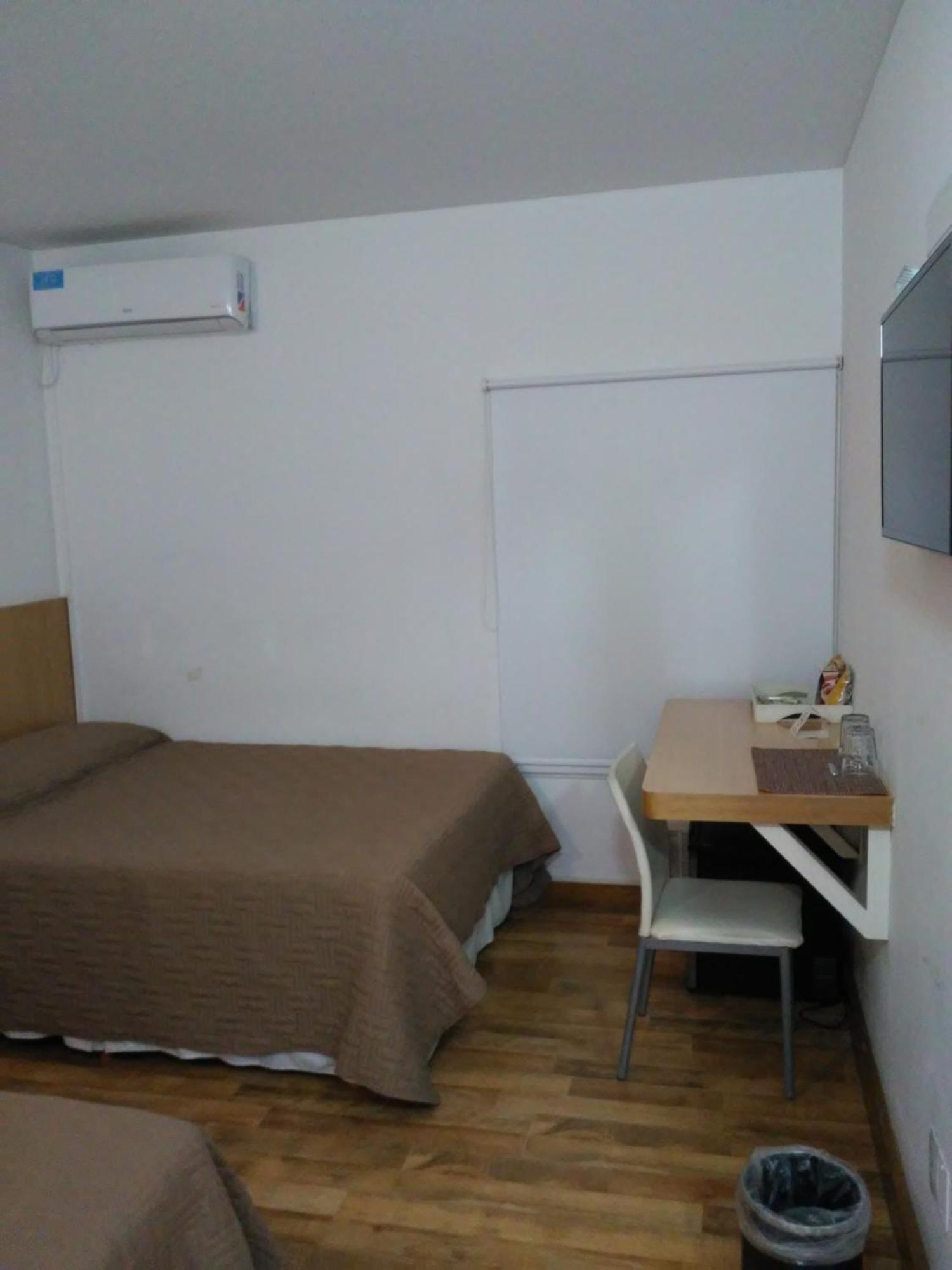 Global Hotel Centenario Luaran gambar