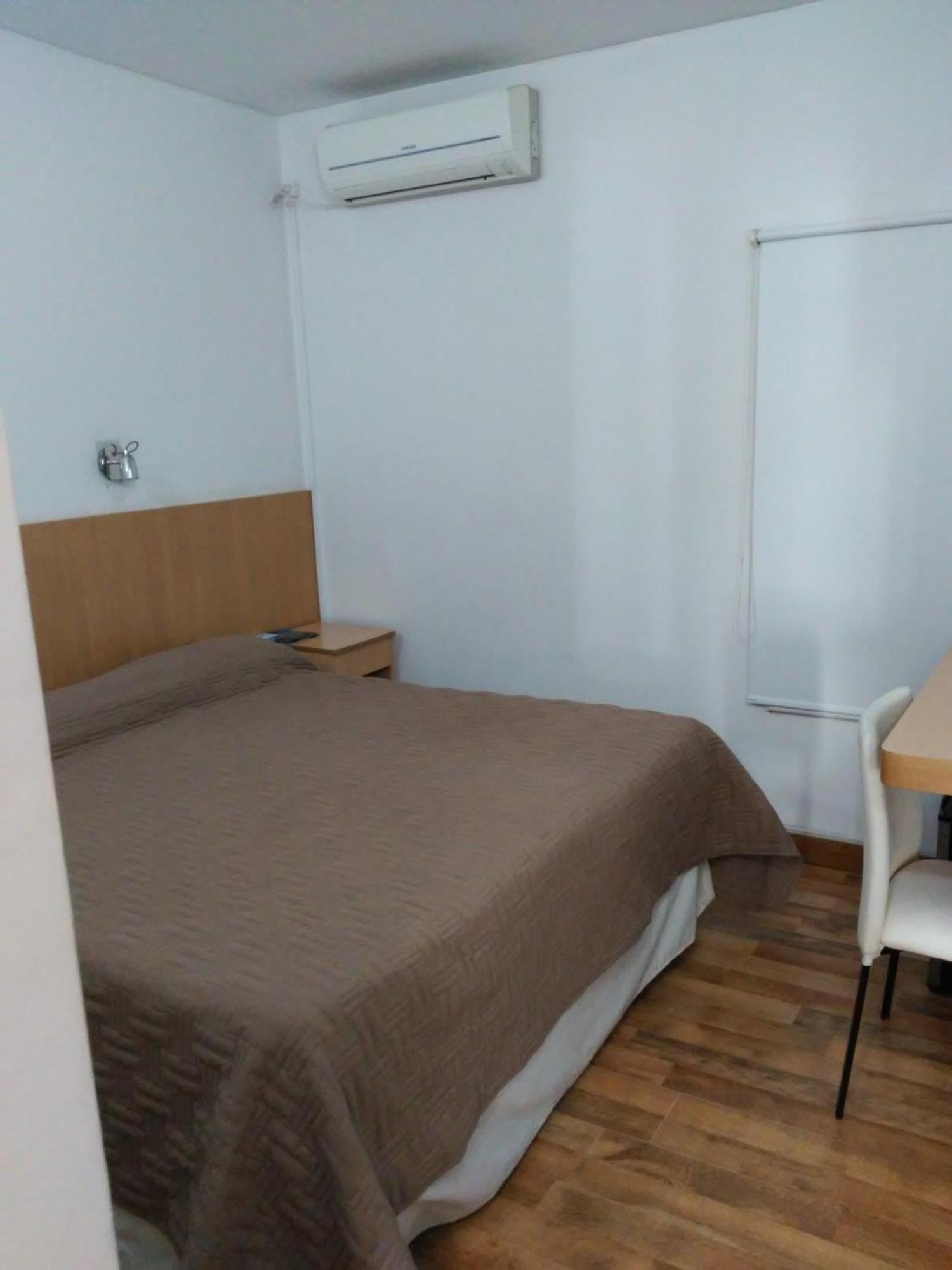 Global Hotel Centenario Luaran gambar