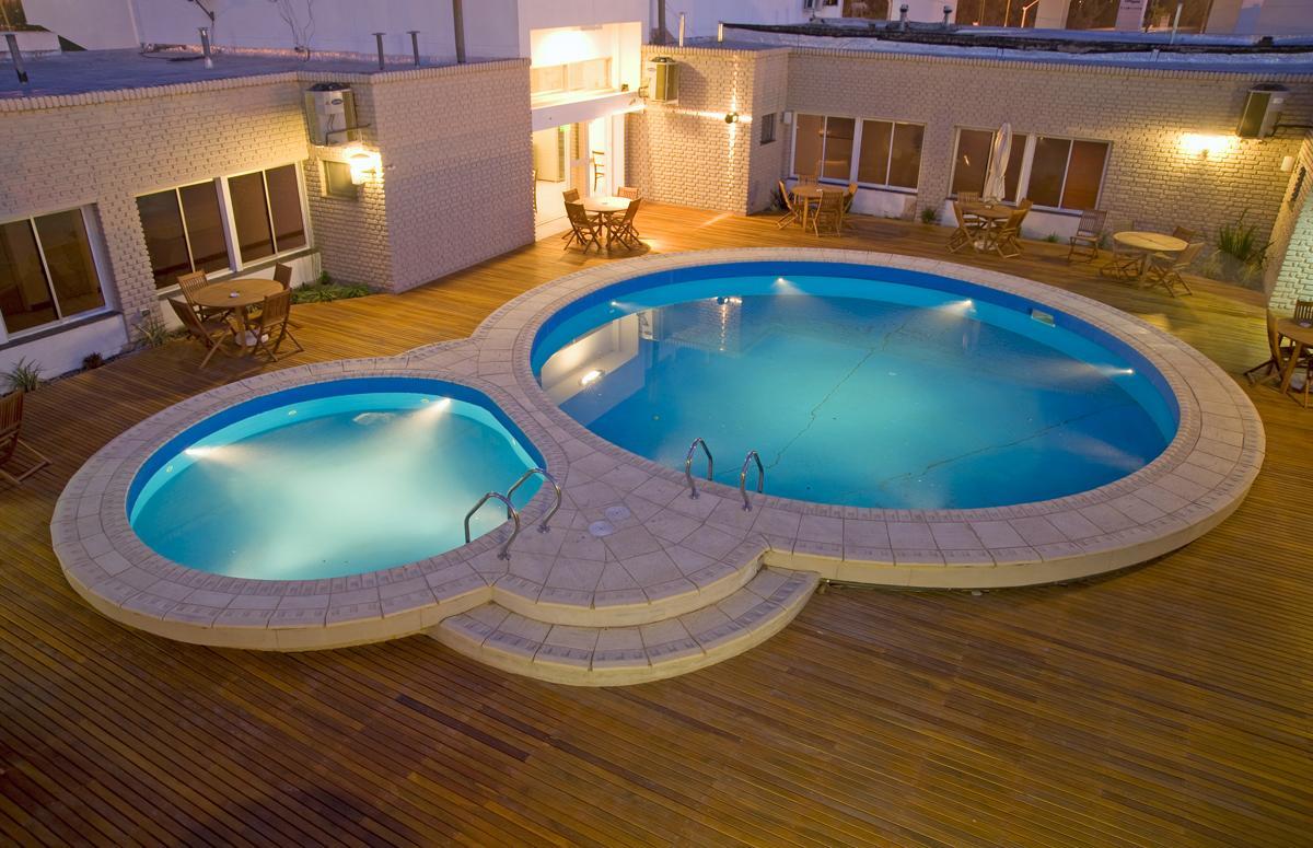 Global Hotel Centenario Luaran gambar
